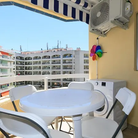 Uhc Alboran Apartments Salou Exterior photo